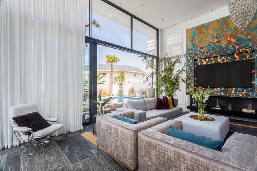 3 Bedroom Property for Sale in Bantry Bay Western Cape